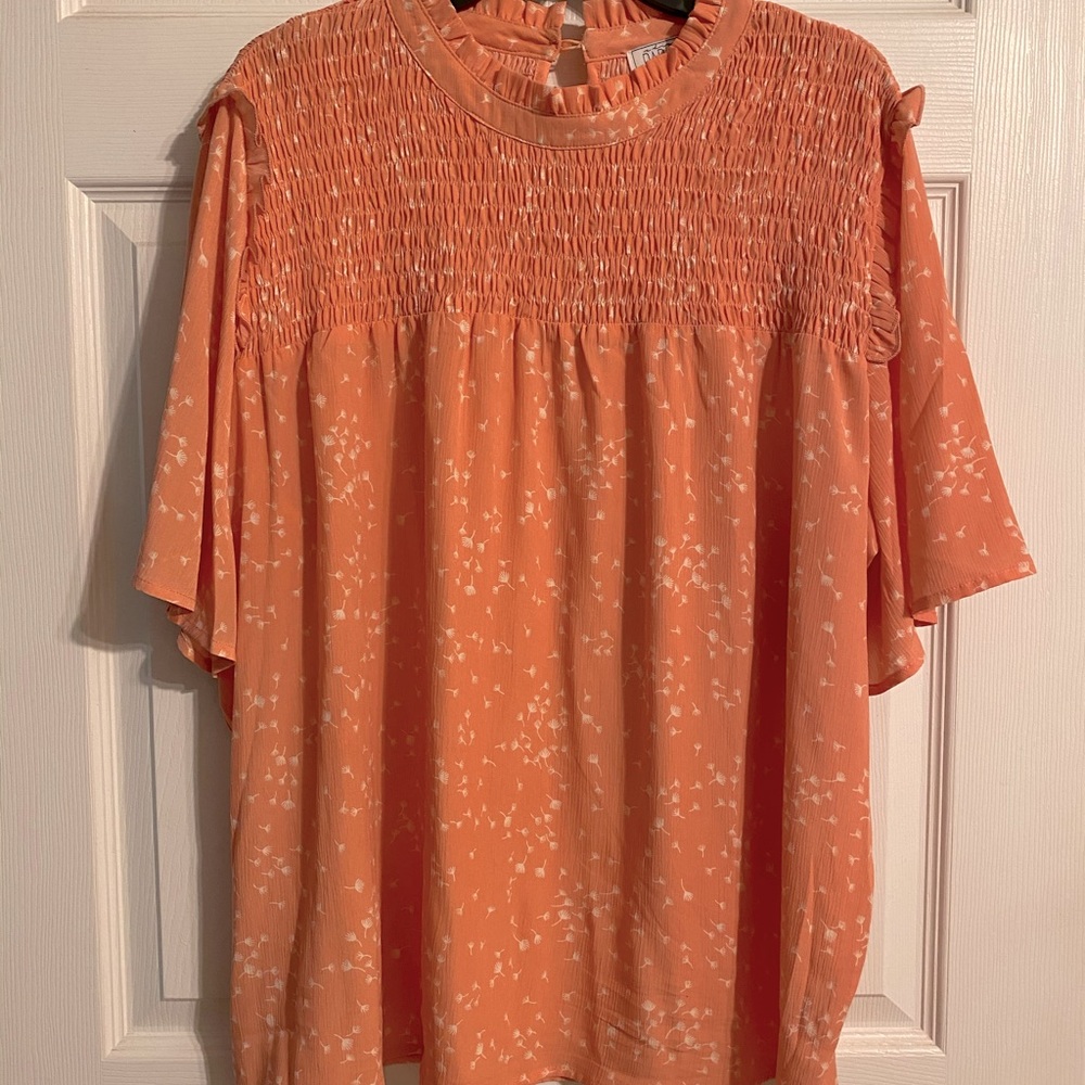 New w/o Tags Cute Peach Blouse